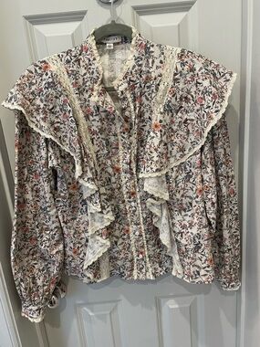 Stellah Cream Floral Lace-Trim Button Blouse with Coral & Navy Accents